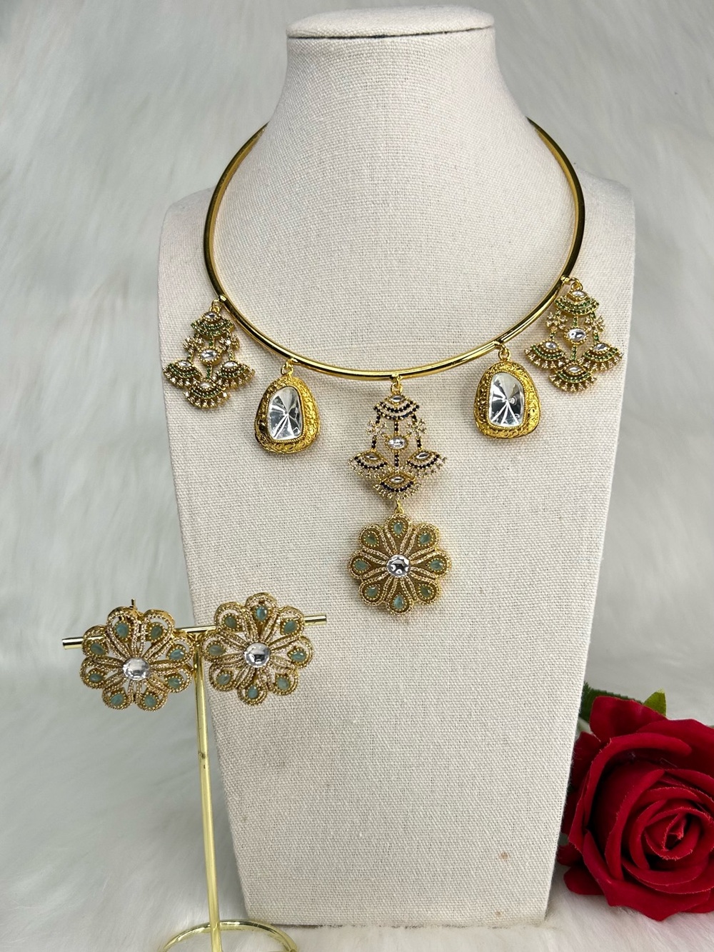 Gold-tone Mint Floral Pendant Hasli Necklace and Earring Set